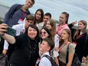 Курсанты школы медиаволонтеров при нижегородском минпроме встретились с представителями законодательной и исполнительной власти региона